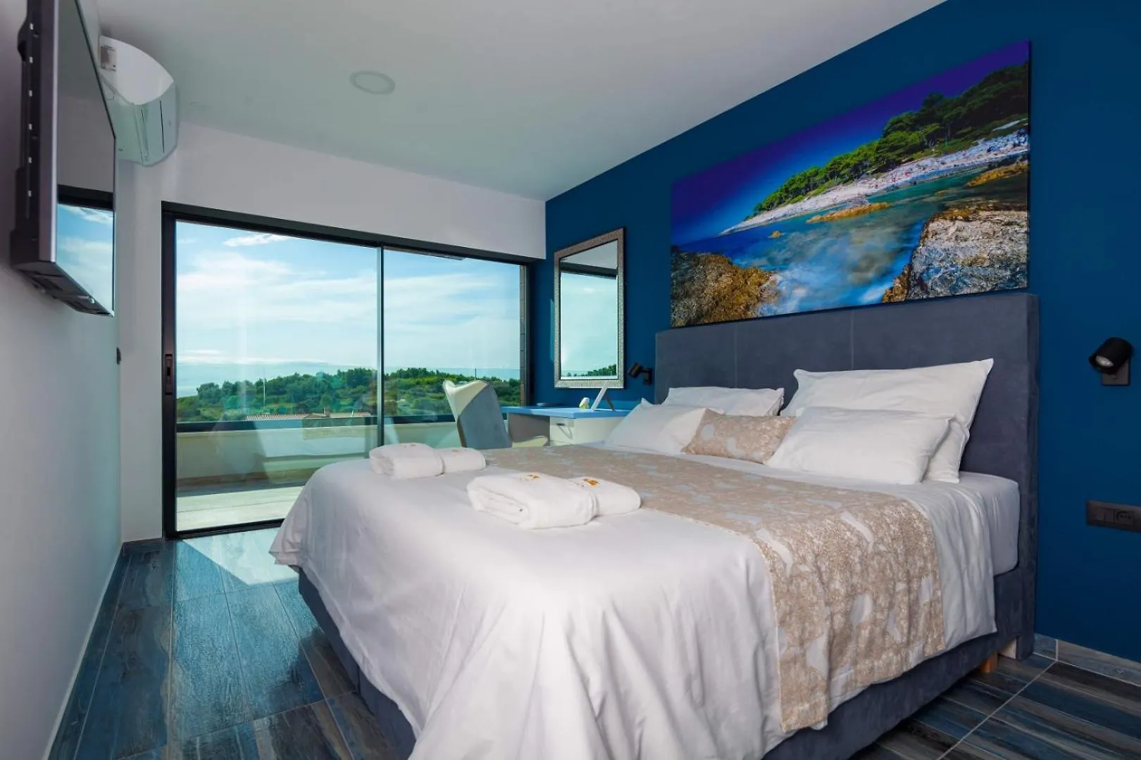 Luxury Villa Eligo With Private Pool And Sea View 프레멘투라