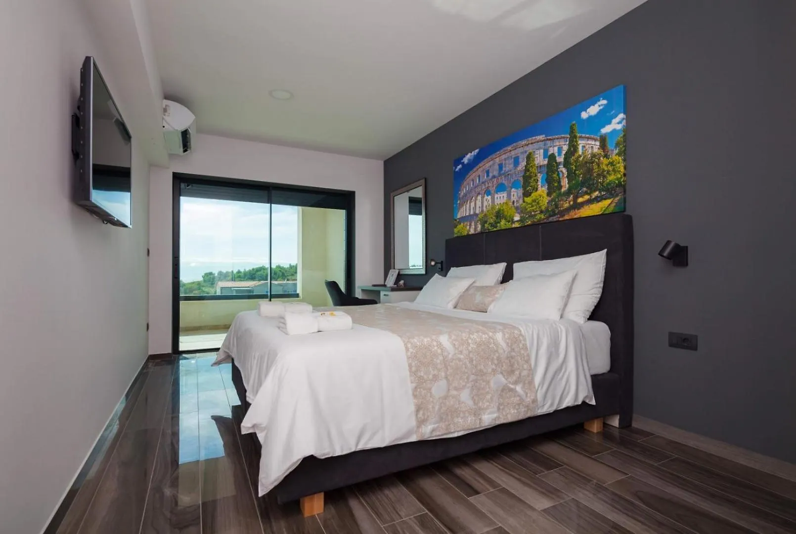 Luxury Villa Eligo With Private Pool And Sea View 프레멘투라 0*,  크로아티아
