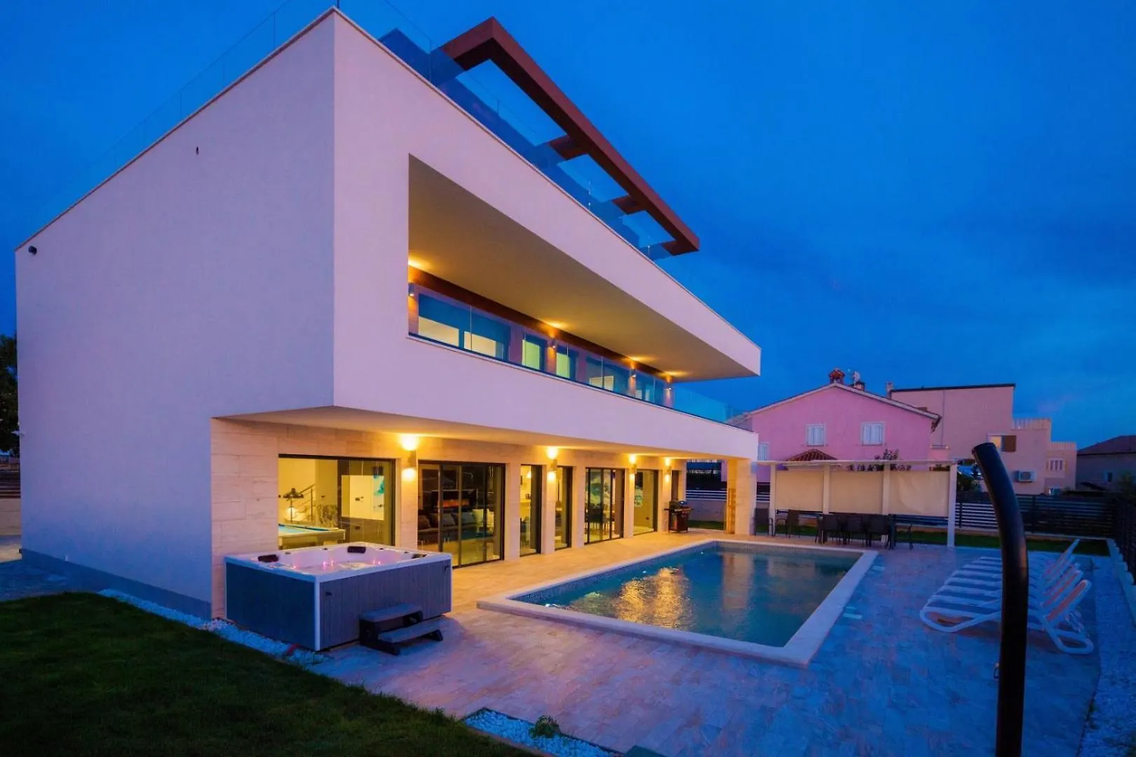Luxury Villa Eligo With Private Pool And Sea View 프레멘투라